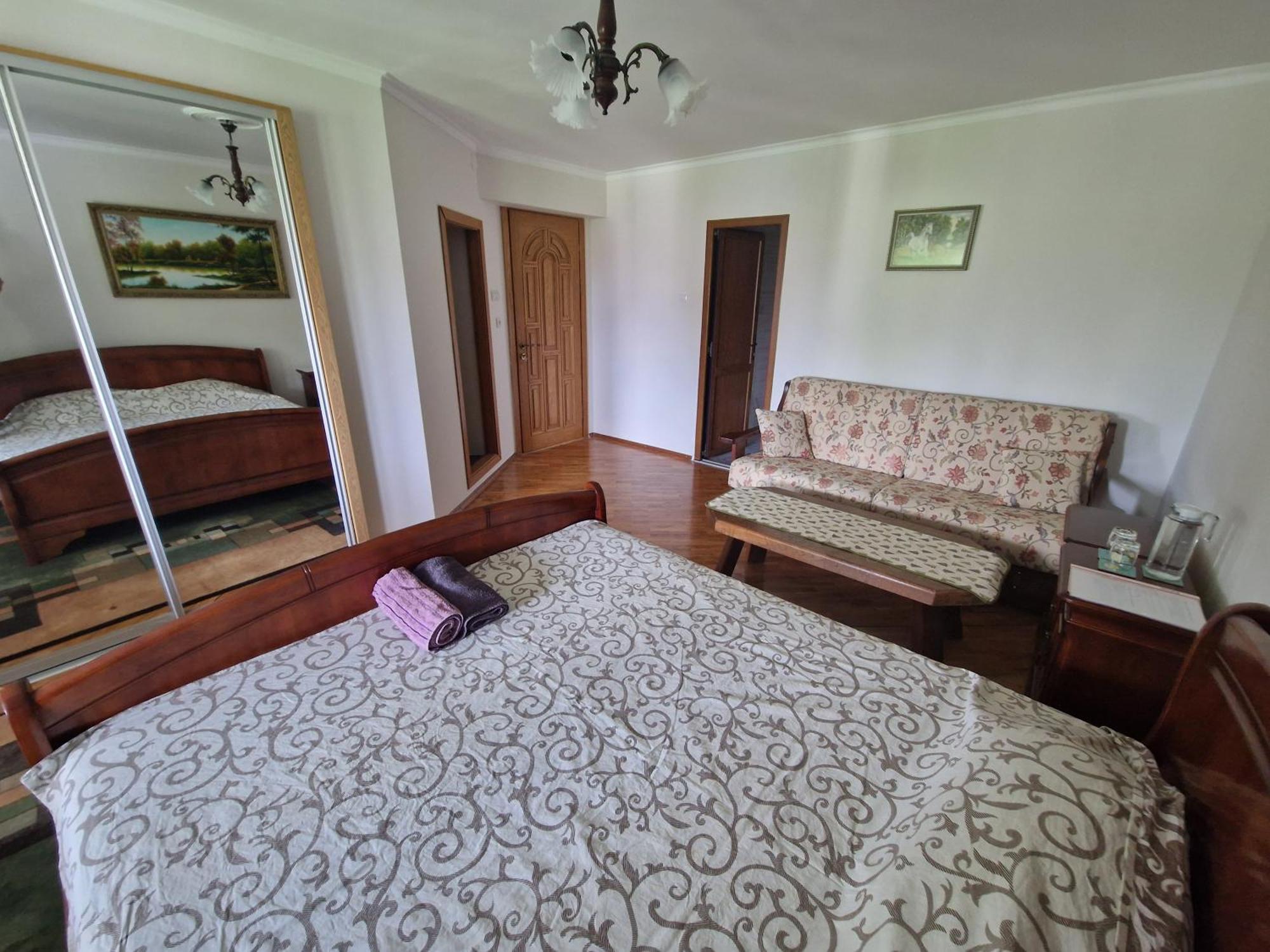 Kiki'S Villa Codru Exteriér fotografie