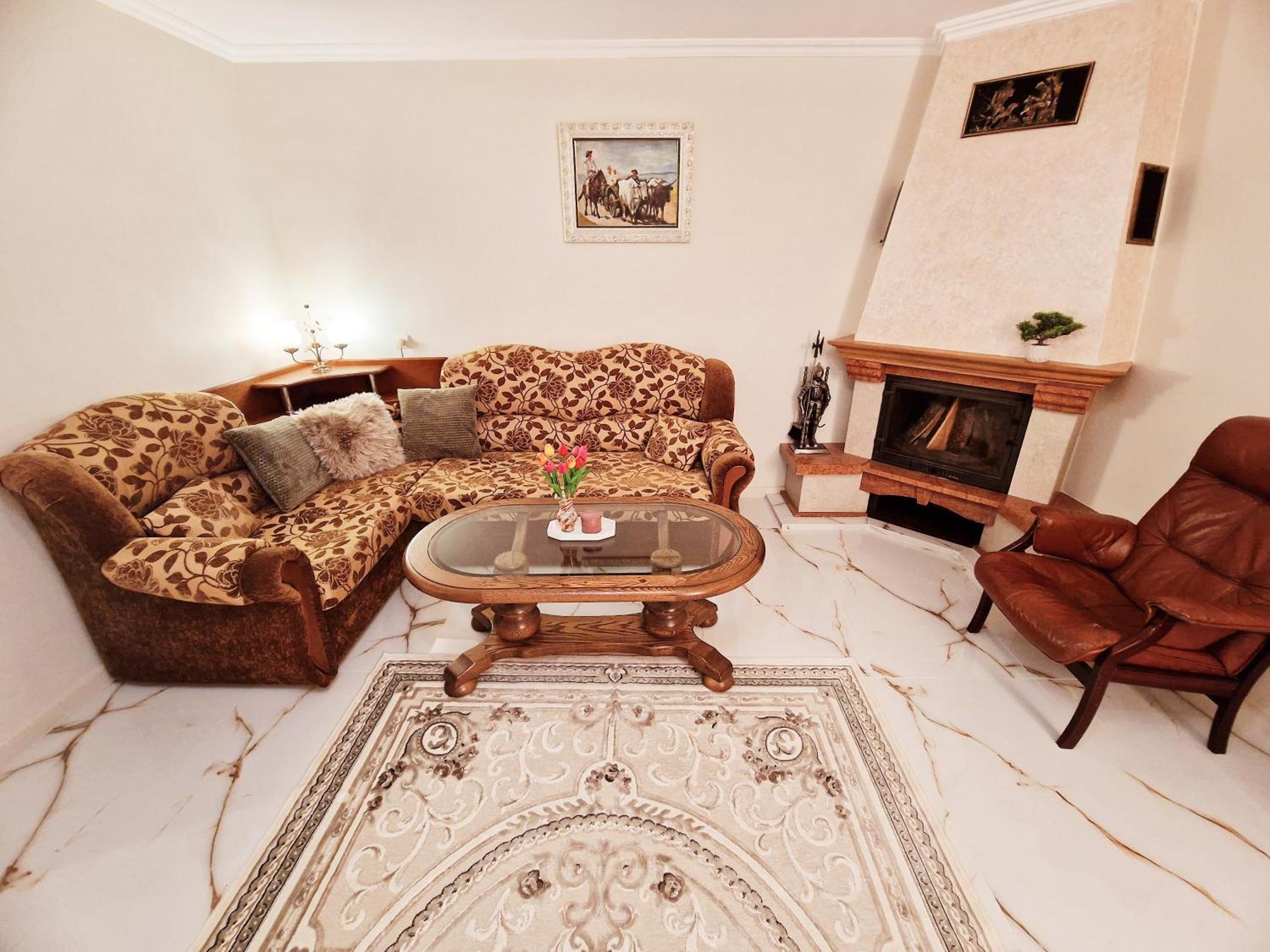 Kiki'S Villa Codru Exteriér fotografie
